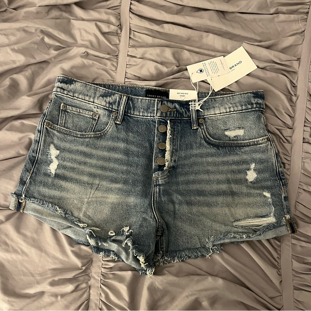 Lucky Brand Women’s Boy Mid-Rise Short